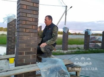 Будівництво забору під Глевахою (процес) 2