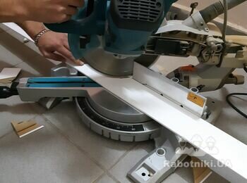 Торцовка  с 260 диаметром  пилы