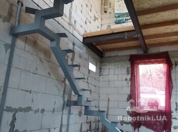 Гвоздив моно 180 забіжні