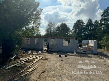 Будинок коробка 2024
