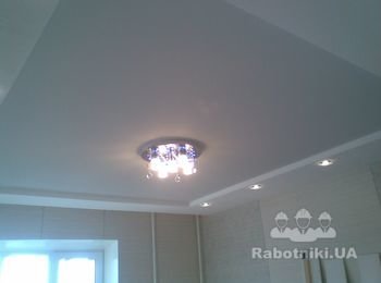 Матовый натяжной потолок