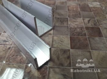 Щвеллер алюминиевый разного сечения. Длина 3,0м и 6,0м.