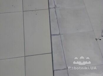 Ремонт порогов в ТЦ