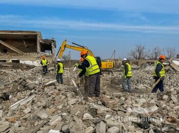 Ручне сортування сміття