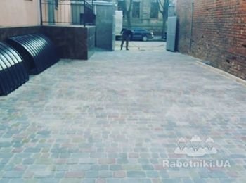 Укладка тротуарной плитки в Харькове