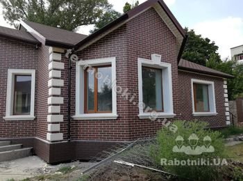 Дом утеплен термопанелями с плиткой клинкер церрад.