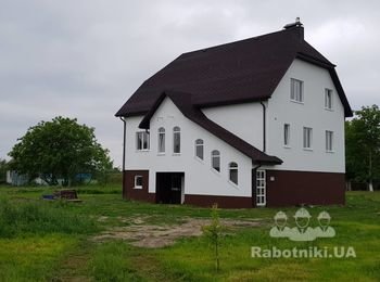 Обект зданий , підшивання даху  і водостокі БЕЗШОВНІ