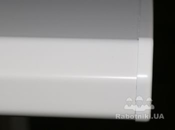 Подоконник Данке стандарт белого цвета. Прекрасно сочетается с любыми окнами и выписывается в любой дизайн. Покрытие elesgo устойчиво к царапинам, не выгорает на солнце. Цена от 4,50$ до 31,5$ за метр погонный.