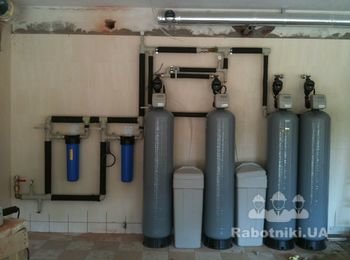 Система очистки води на одному із котеджів в с. Нові Безрадичі.