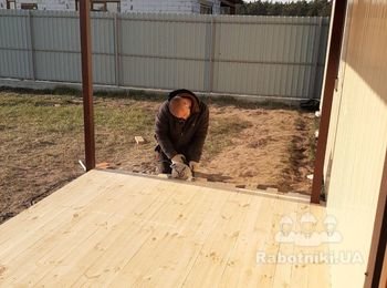 Веранда возле домика, с.Новосилки, Вышгородский р-н, Киевская обл.
