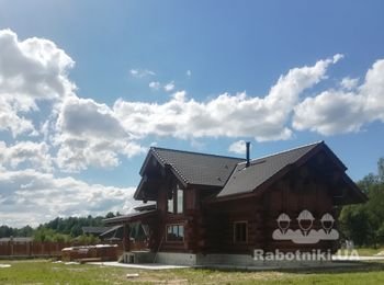 Покрівля з натуральної черепиці