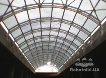 Стеклянные крыши и купола