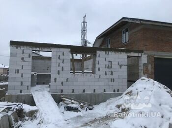 Кладка гозоблоку з армопоясом