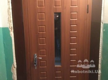 Двери Балкар-Днепр тамбурные со стеклопакетом