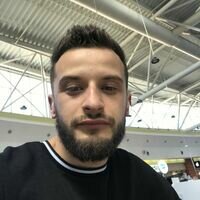 Мастер Віктор Мехманов