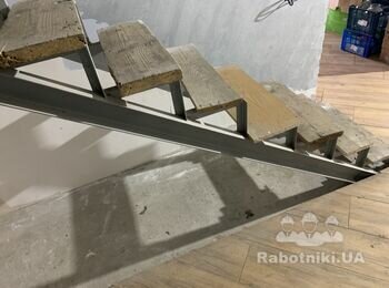 Сходи деревяні 16 шт