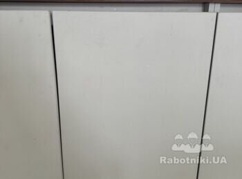 Підігнати кухонну шафу під витяжку і кухонну шафу під посудомийку