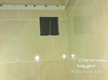 Установить в квартире вытяжку в канал, в ванной комнате