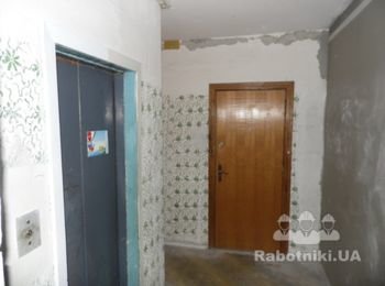 Ремонт в подъезде стены 98м2, потолок 35м, плитка 8м2