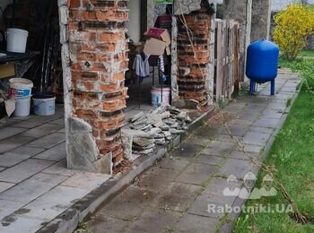 Востановить подпорные колонны