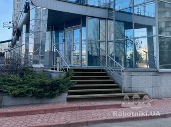 Влаштування сходів з граніту