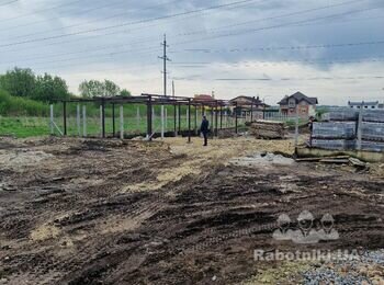 Будівництво навісів для стоянки машин