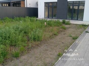 Потрібно двоє людей різноробочих.