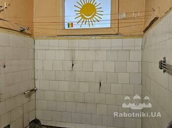 Укладка плитки у ванній кімнаті