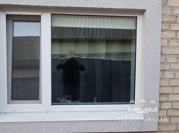 Вийняти і поставить склопакет