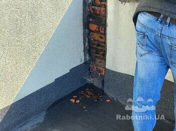 Ремонт покрівлі багатоквартирного будинку