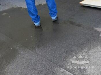 Ремонт покрівлі багатоквартирного будинку