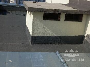 Ремонт покрівлі багатоквартирного будинку