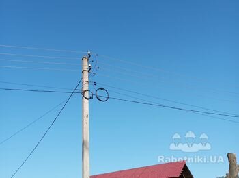 Потрібно поставити фронтони з кірпіча, переробити кришу