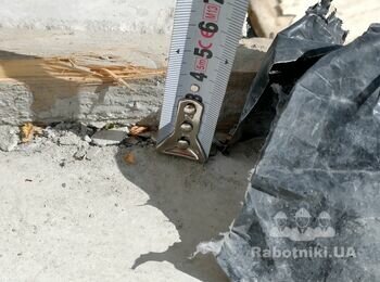 Укладка тротуарної плитки на 30 м2на готову бетонну відмостку. Бордюри