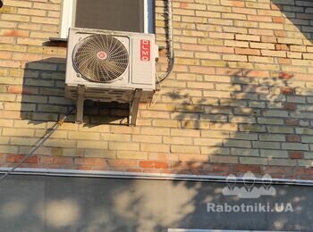 Утеплення фасаду дачного будинку . Оздоблення стін