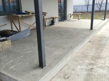 Покласти плитку на терасі й ганку зі сходами (Білогородка) 40 м.кв