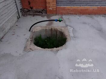 Стяжка під альтанку 4х4м + установити ревізію під вигрібну яму.