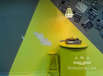 Фарбування стіни площею 7м