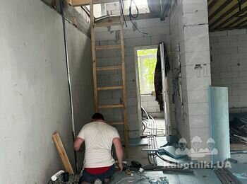 Виготовлення бетонних сходів