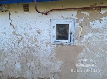 Демонтаж глиняного дома