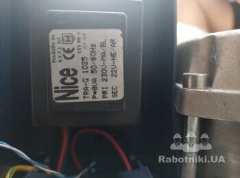 Налаштування автоматики відкатних та ролетних воріт