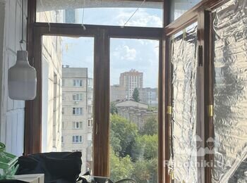 Засклити балкон