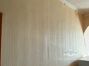 Переклеїти шпалери в квартирі, відновлення після протікання