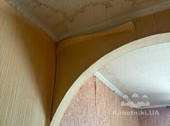 Переклеїти шпалери в квартирі, відновлення після протікання