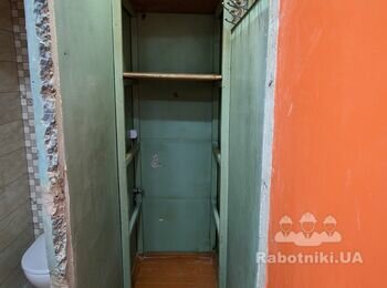 Ремонт в кладовій кімнаті (кладовка), невелике 1 м кВ приміщення