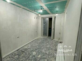 Подготовительные работы и покраска потолка 50кв. Проклейка обоев 120кв