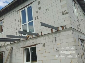 Утеплення будинку та монтаж бітумної черепиці
