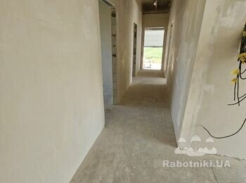 Укладка плитки на пол 130 м.кв., на стены 30 м.кв., плинтус - 100 м.п.