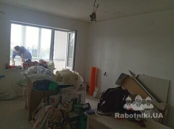 Потрібно пофарбувати 145 м2 стін
