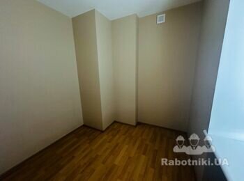 Потрібен плиточник на невеликий об'єм